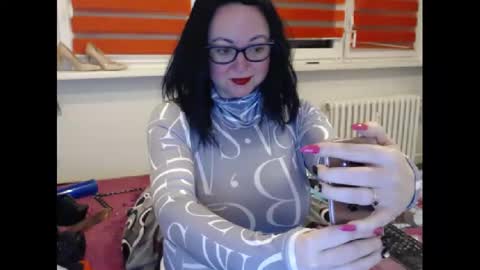 Snapshot of alexie33 chatting on 02/10/25, 05:30 alexie33 online show from 02/10/25, 05:30