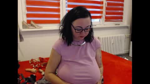 Snapshot of alexie33 chatting on 03/06/25, 12:41 alexie33 online show from 03/06/25, 12:41
