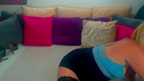 Alexine McQueen online show from 04/20/26, 03:48