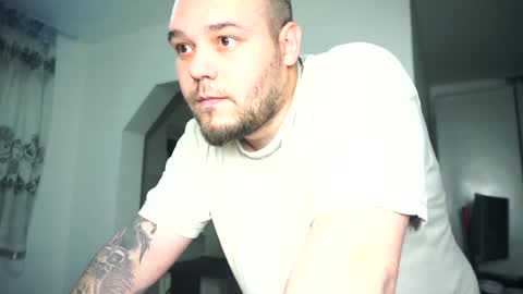 Alex online show from 02/08/25, 09:36