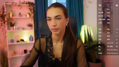 Snapshot of alexis_luv_ chatting on 10/22/25, 02:06 Alexis online show from 10/22/25, 02:06