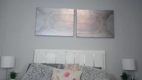 Snapshot of alexisamour chatting on 02/02/25, 08:41 Alexis Morr online show from 02/02/25, 08:41