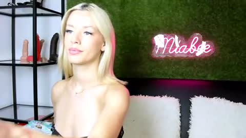 alexisbanx online show from 07/15/26, 06:02