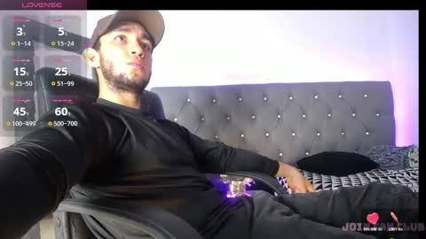 Snapshot of alexiscollinss chatting on 03/05/25, 02:14 alexiscollinss online show from 03/05/25, 02:14