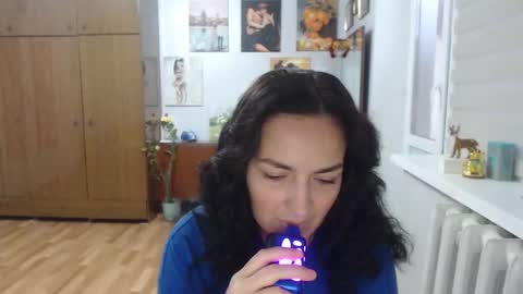 AlexisMillers online show from 10/22/25, 04:57