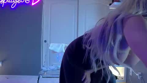 alexispaige06 online show from 04/05/26, 09:34