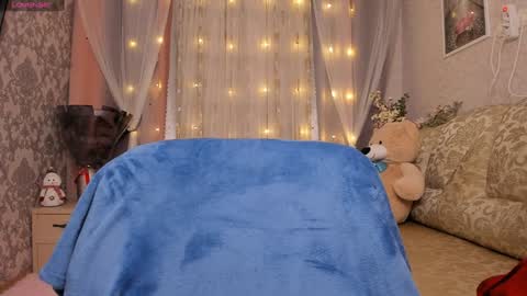 Amely online show from 01/12/25, 01:21