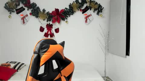 ALEXJ BLACK online show from 02/05/26, 11:04