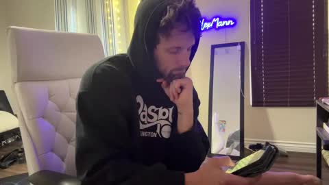 Alex Mann online show from 09/29/25, 02:44