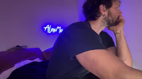 Alex Mann online show from 11/27/25, 02:41