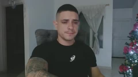 Snapshot of alexmaximuss chatting on 12/30/24, 03:14 Maximuss online show from 12/30/24, 03:14