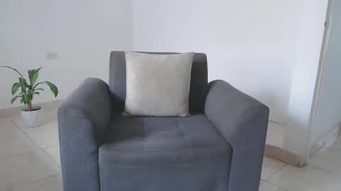 Snapshot of alexmaximuss chatting on 09/28/25, 05:18 Maximuss online show from 09/28/25, 05:18