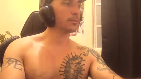 Snapshot of alexopenmind21 chatting on 05/09/26, 01:22 Alexxx online show from 05/09/26, 01:22