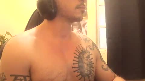 Snapshot of alexopenmind21 chatting on 05/15/26, 11:34 Alexxx online show from 05/15/26, 11:34