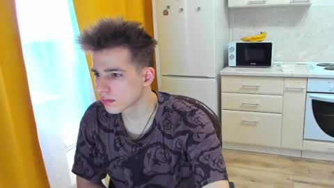 Dennis online show from 05/05/26, 02:30