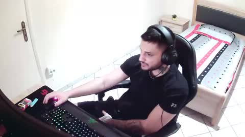 alexthepro00 online show from 05/19/26, 12:38
