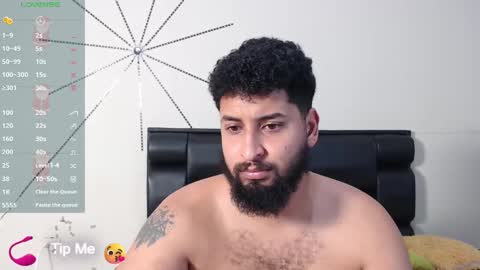 Snapshot of alexx_bbc_ chatting on 01/05/25, 07:49 alexx_bbc_ online show from 01/05/25, 07:49