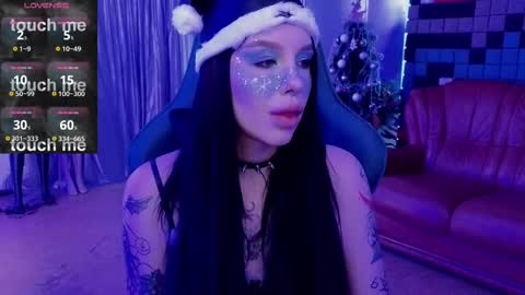 Snapshot of alexx_succubus chatting on 12/27/24, 05:42 Alexx Succubus online show from 12/27/24, 05:42