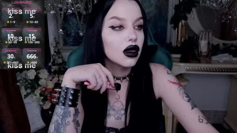 Snapshot of alexx_succubus chatting on 01/15/25, 12:19 Alexx Succubus online show from 01/15/25, 12:19