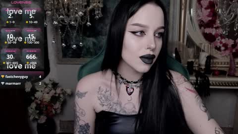 Snapshot of alexx_succubus chatting on 02/06/25, 09:38 Alexx Succubus online show from 02/06/25, 09:38