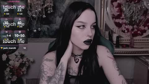 Snapshot of alexx_succubus chatting on 02/07/25, 12:42 Alexx Succubus online show from 02/07/25, 12:42