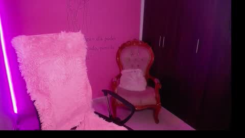 Snapshot of alexxa_1111 chatting on 12/03/25, 01:57 alexxa_1111 online show from 12/03/25, 01:57