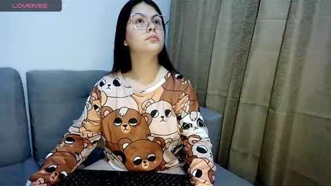 Snapshot of alexxa_12 chatting on 10/10/25, 05:06 Alexa online show from 10/10/25, 05:06