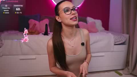 Alexxis Rae online show from 03/08/26, 04:16