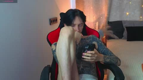 Alex online show from 04/01/26, 07:53