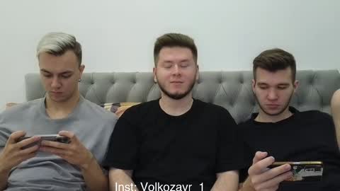 AlexDimaIgor online show from 10/26/25, 02:12