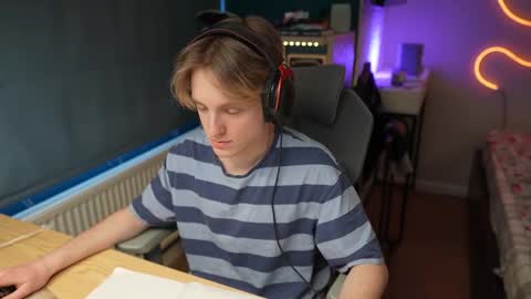 Alexycutie online show from 02/02/26, 11:20