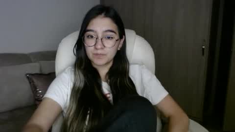 alexyferrer1 online show from 12/17/25, 04:51