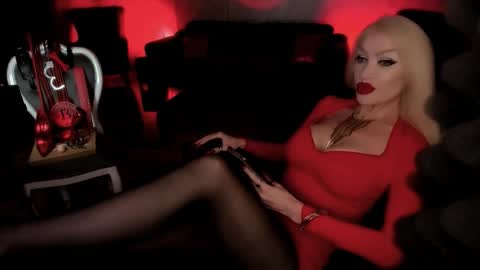 AlfaFemale online show from 10/11/25, 07:18