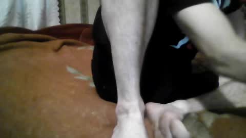 Snapshot of alferezsolvajo chatting on 06/14/26, 01:24 alferezsolvajo online show from 06/14/26, 01:24