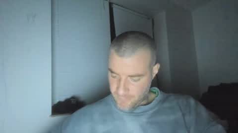 alfiesolomons87 online show from 02/18/26, 09:33