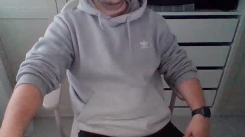 WorkFromHomeFun online show from 10/06/25, 01:30