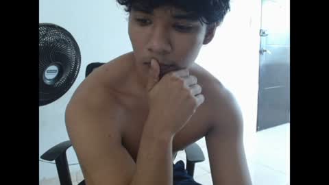 Snapshot of alfred_cantillo chatting on 06/29/26, 02:06 alfred_cantillo online show from 06/29/26, 02:06