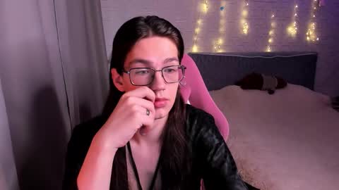 Alfreda online show from 09/12/25, 10:15