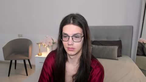 Alfreda online show from 09/20/25, 09:54