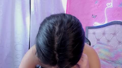 Snapshot of alfresii_rivera chatting on 12/11/24, 07:25 Carolina Join The Fan Club online show from 12/11/24, 07:25