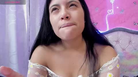 Snapshot of alfresii_rivera chatting on 02/13/25, 02:52 Carolina Join The Fan Club online show from 02/13/25, 02:52