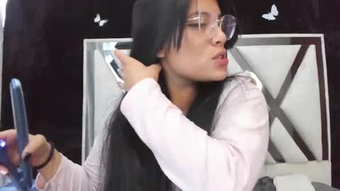 Snapshot of alfresii_rivera chatting on 03/07/25, 07:49 Carolina Join The Fan Club online show from 03/07/25, 07:49