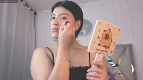 Snapshot of alfresii_rivera chatting on 10/08/25, 02:09 Carolina Join The Fan Club online show from 10/08/25, 02:09