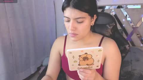 Snapshot of alfresii_rivera chatting on 10/12/25, 01:37 Carolina Join The Fan Club online show from 10/12/25, 01:37