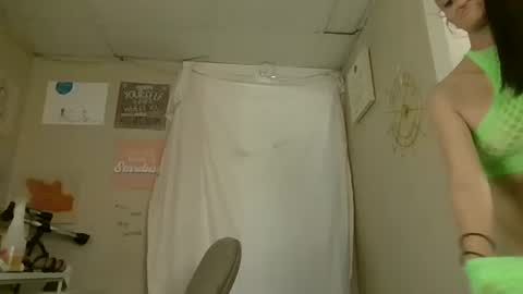 ali_tayler online show from 02/01/26, 06:06