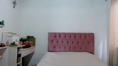 Alia      Anjali  online show from 10/07/25, 12:35