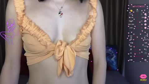 Snapshot of alianna_solo_kiss chatting on 02/20/25, 06:39 Alianna online show from 02/20/25, 06:39