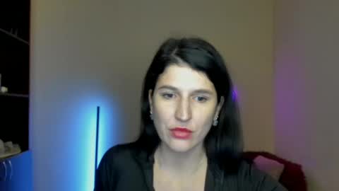 Snapshot of alianna_solo_kiss chatting on 03/04/25, 12:22 Alianna online show from 03/04/25, 12:22
