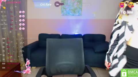 Snapshot of alianna_solo_kiss chatting on 03/10/25, 12:26 Alianna online show from 03/10/25, 12:26