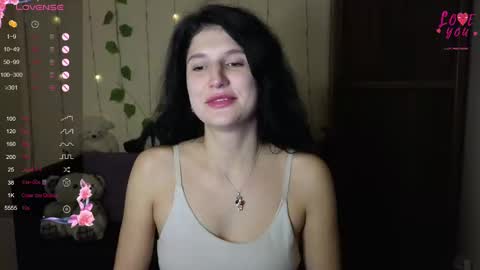 Snapshot of alianna_solo_kiss chatting on 03/12/25, 12:47 Alianna online show from 03/12/25, 12:47